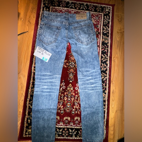 True Religion - Picture 2 of 2